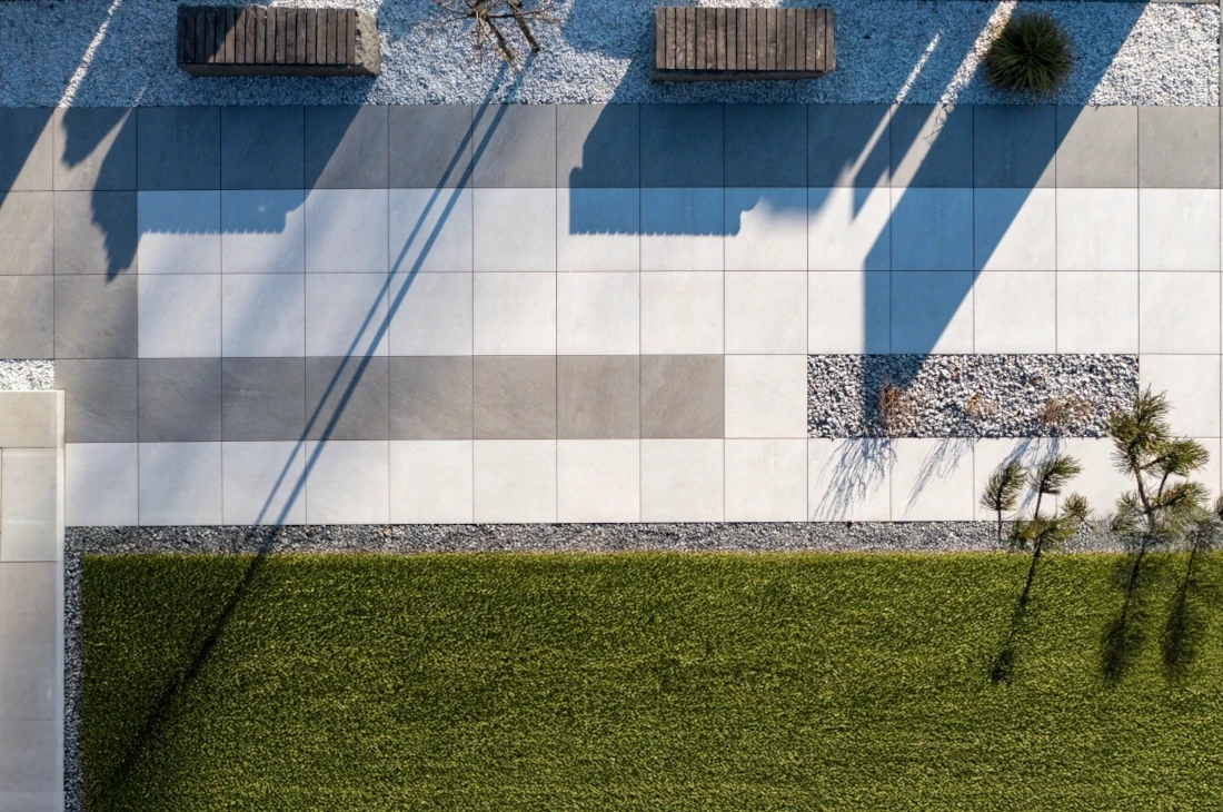 Porcelain stoneware 60x60x2 cm